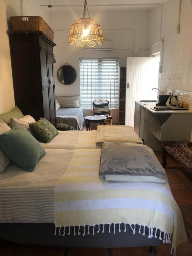 Courtyard Studio Lights And Wi Fi During Load Shedding Stellenbosch Exteriör bild